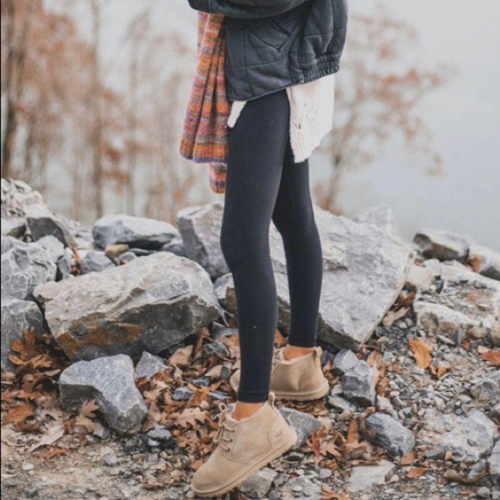 Women’s Ugg Neumel Boots- mustard seed color